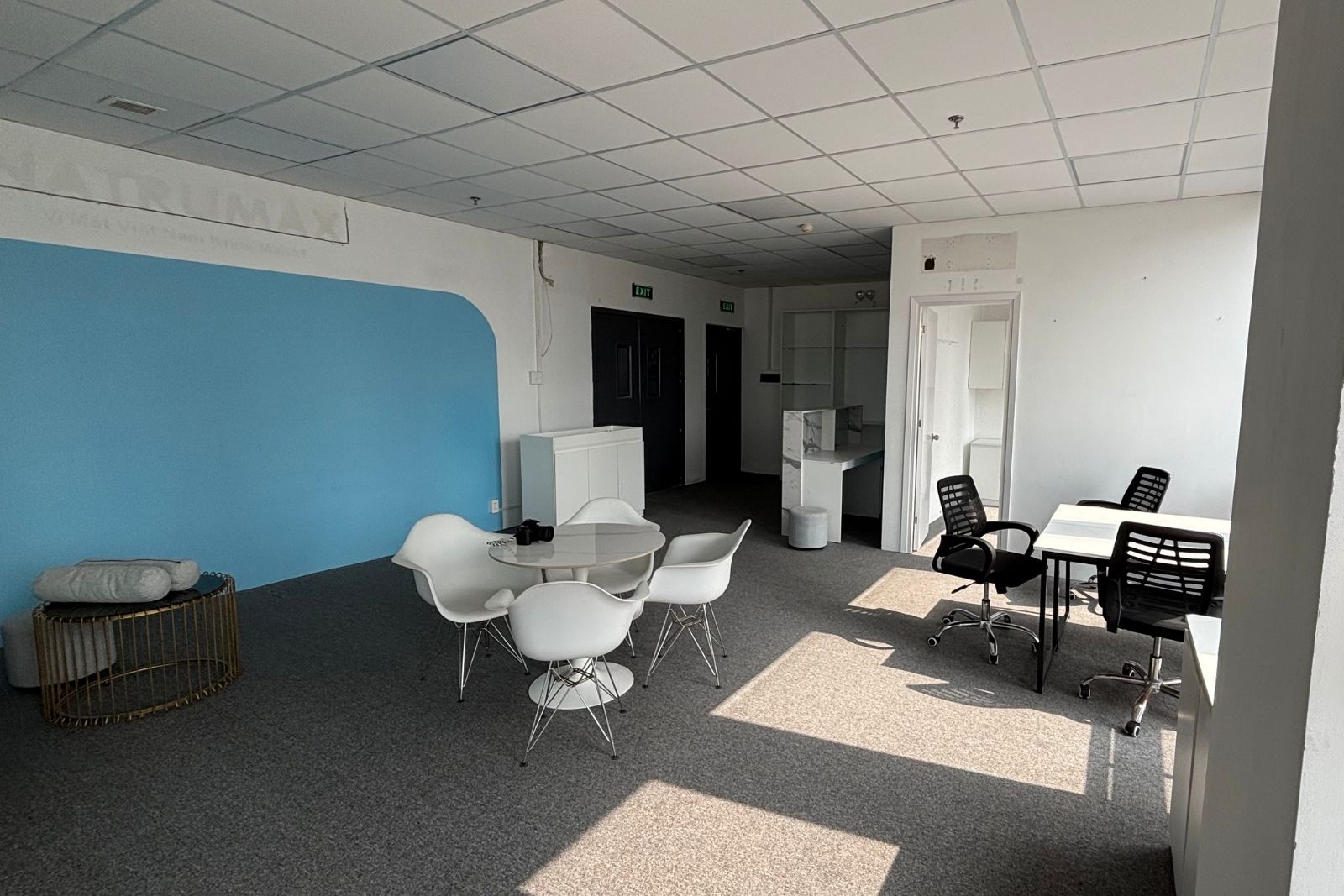 Phòng 93,43m² – Tầng 7